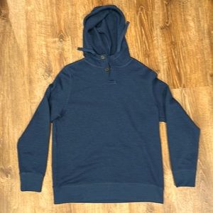 Men’s navy hooded pullover sweater. Size medium